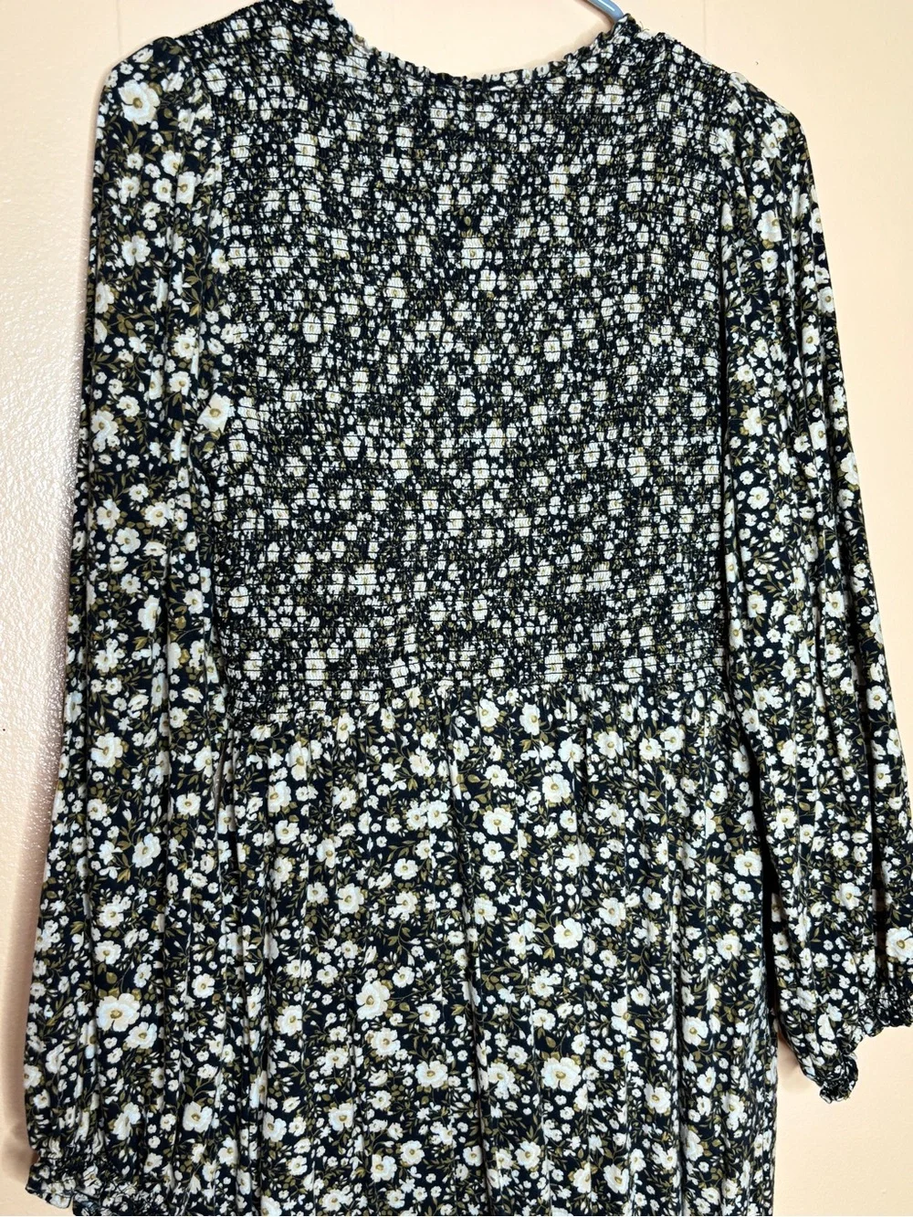 Old Navy Black Floral Long Sleeve Midi Dress